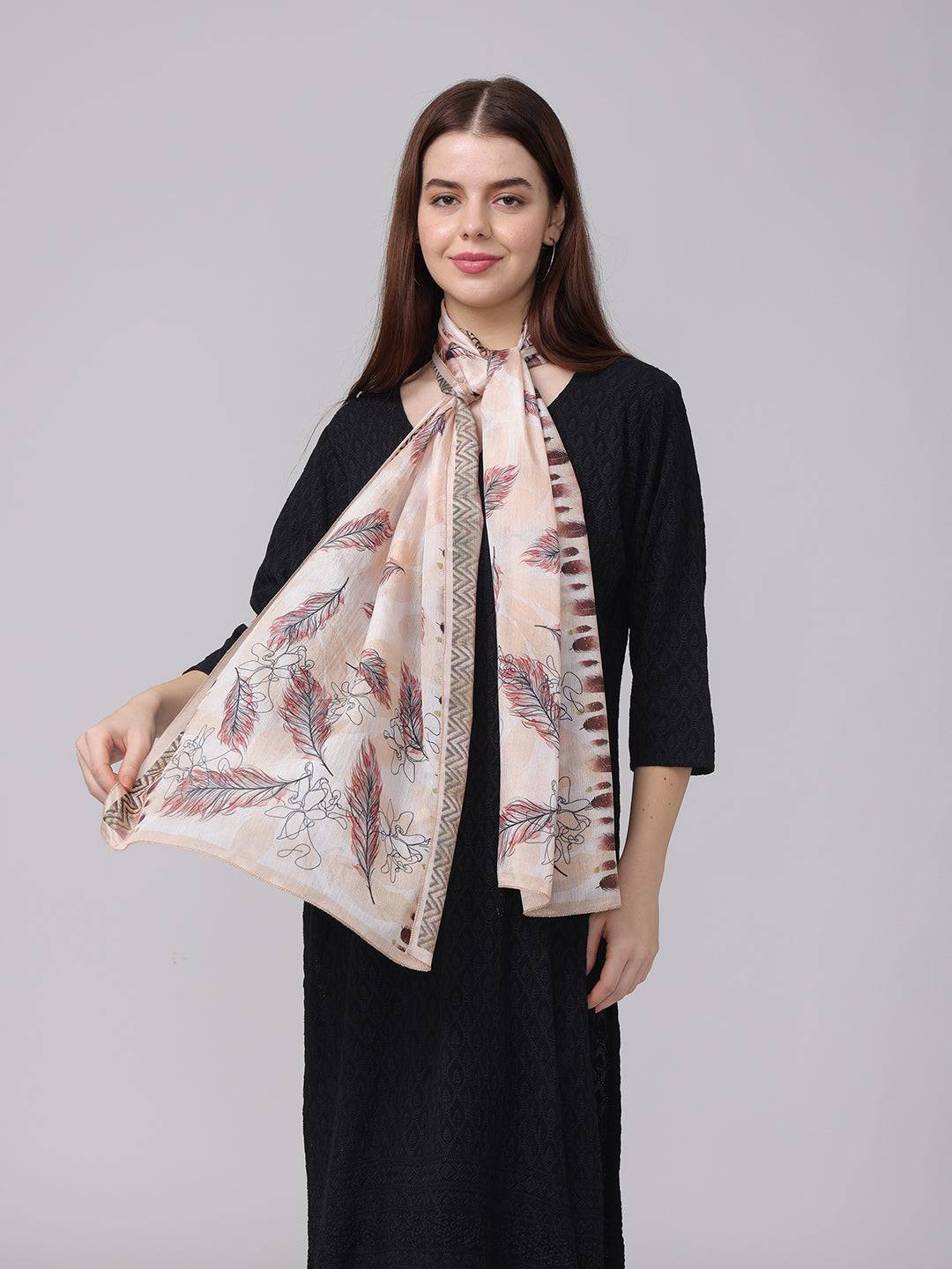 Feather Pattern Geometric Borde Scarf