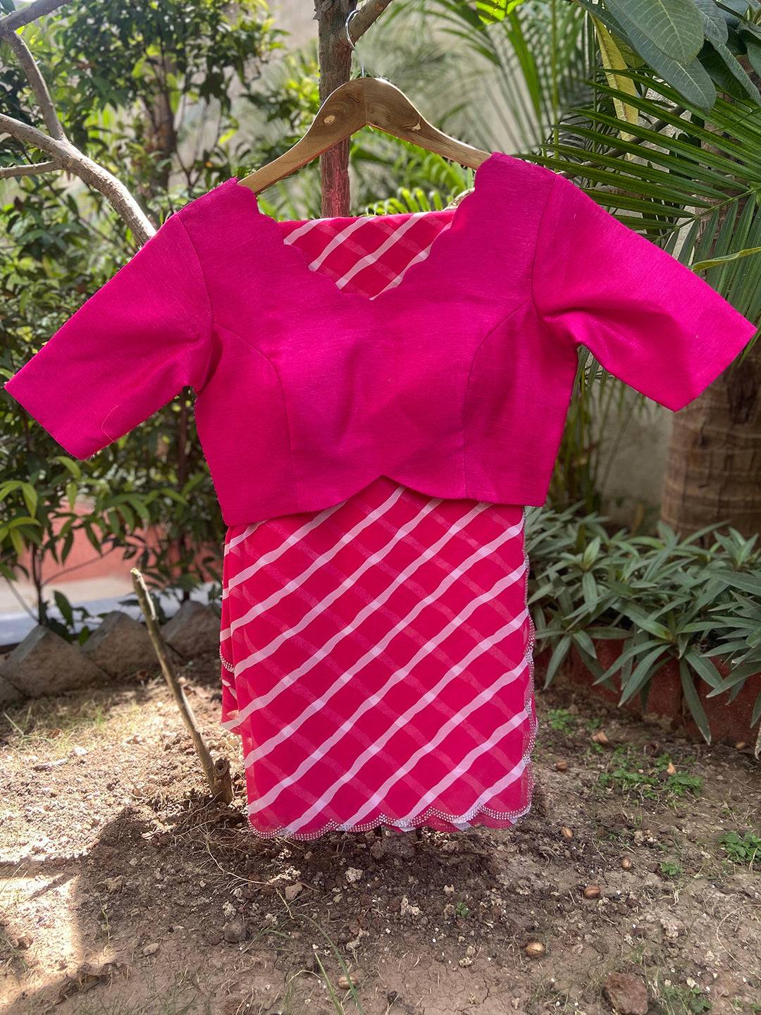 Pink Georgette Leheriya Print Stone Work Saree