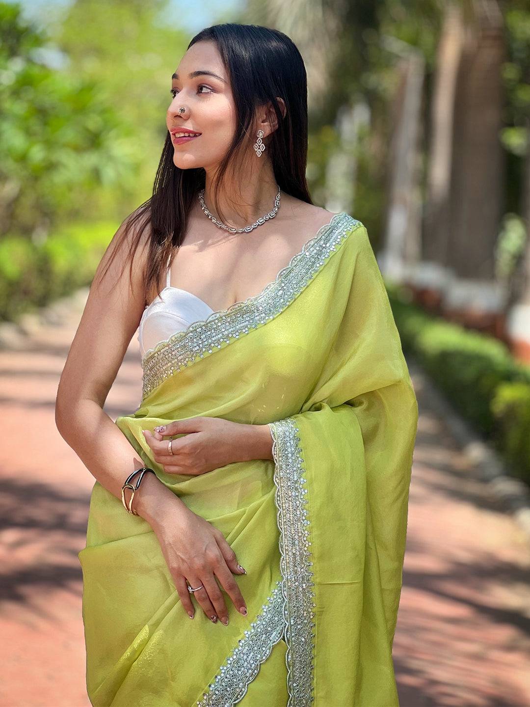 Carnation Green Pure Viscose Dyed Saree
