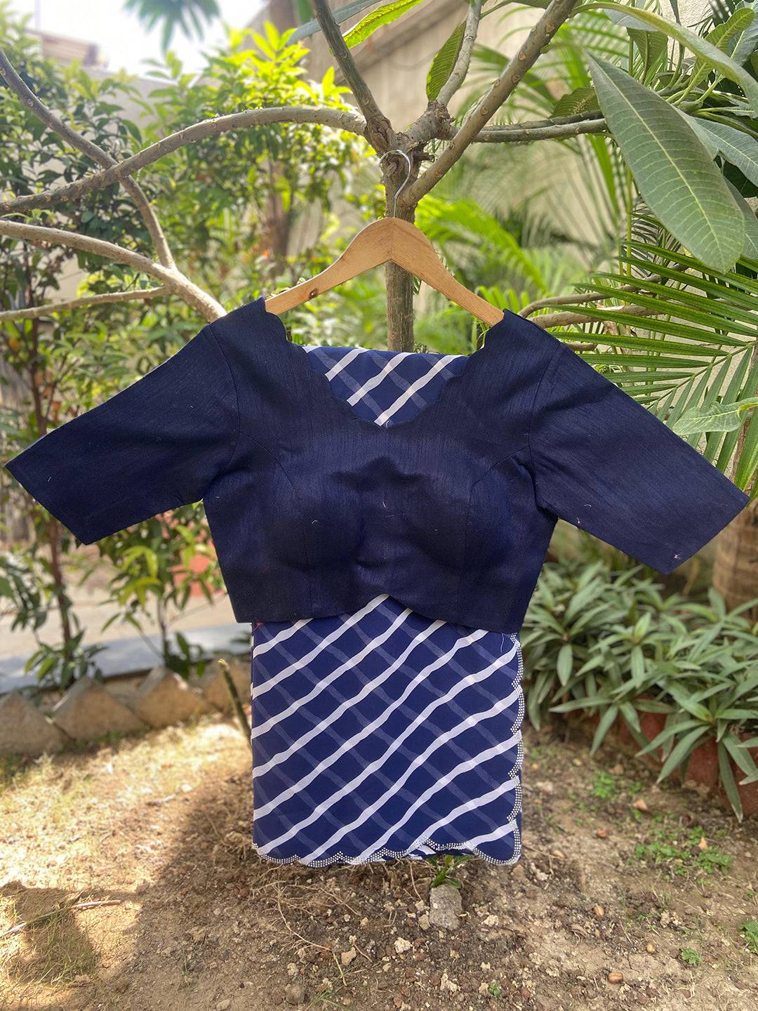 Navy Georgette Leheriya Print Stone Work Saree