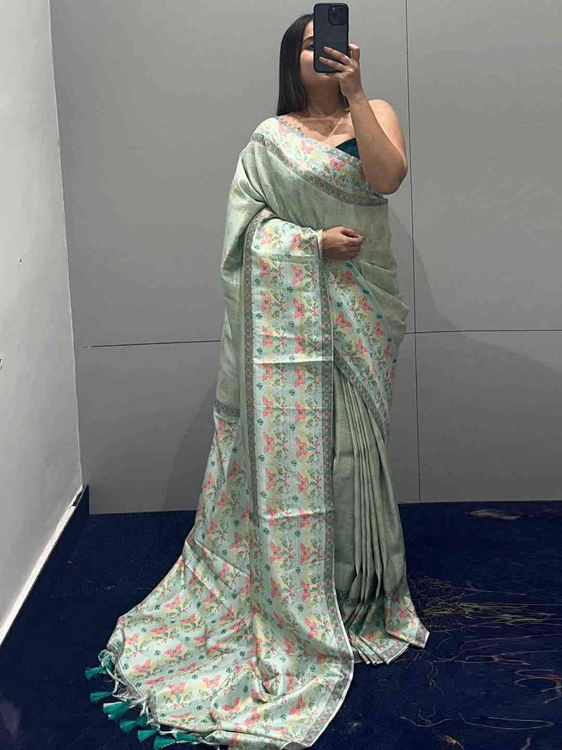Self Zari Kanjivaram Weaving With Butterfly Printed Saree