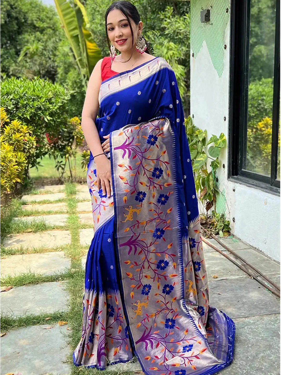 Royal Blue Colour Paithani Big Border Woven Saree
