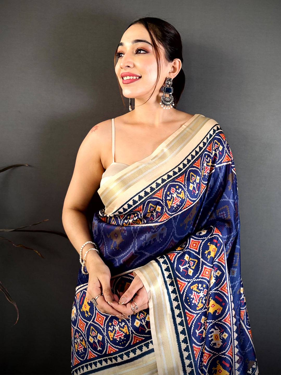 Navy Patola Border Kanchi Silk Saree