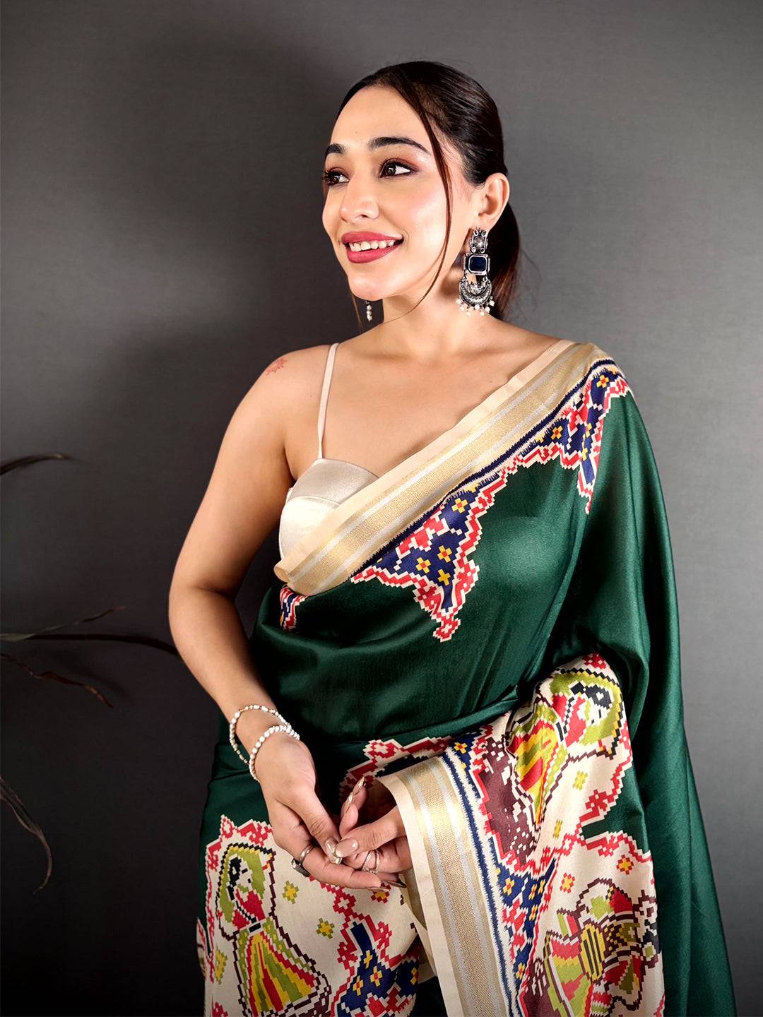 Deep Green Patola Panel Kanchi Saree