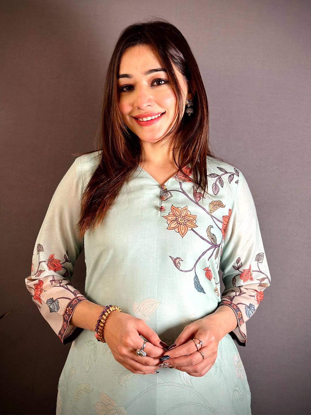 Mul Cotton Kalamkari V Neck Kurti