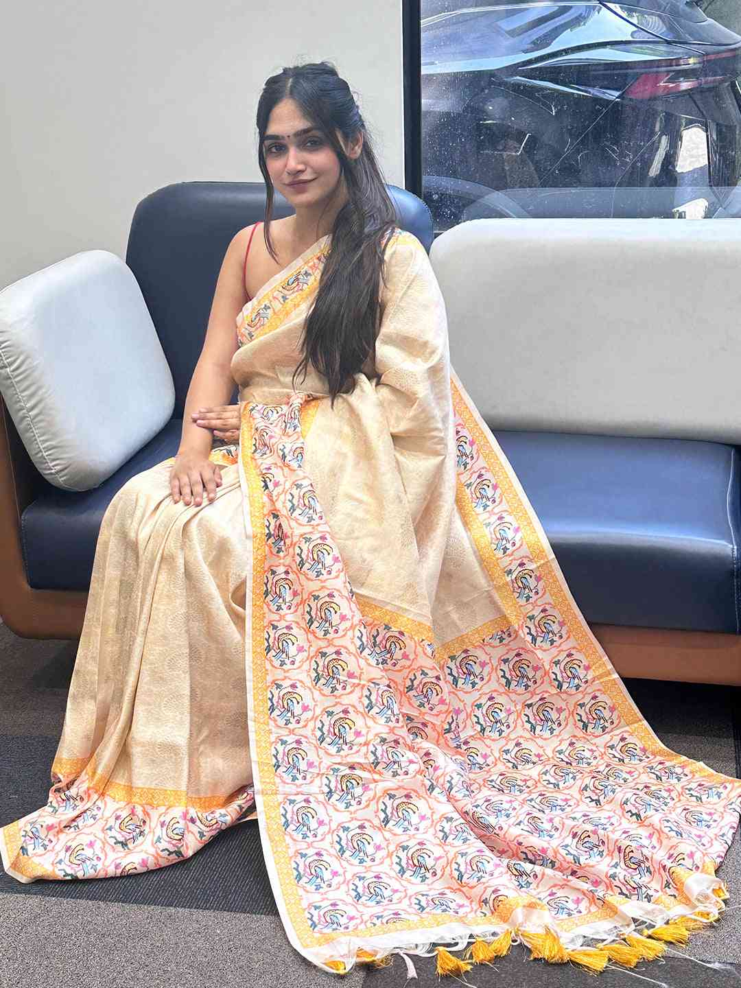 Cream Kanjivaram Weaving Patola Print Saree