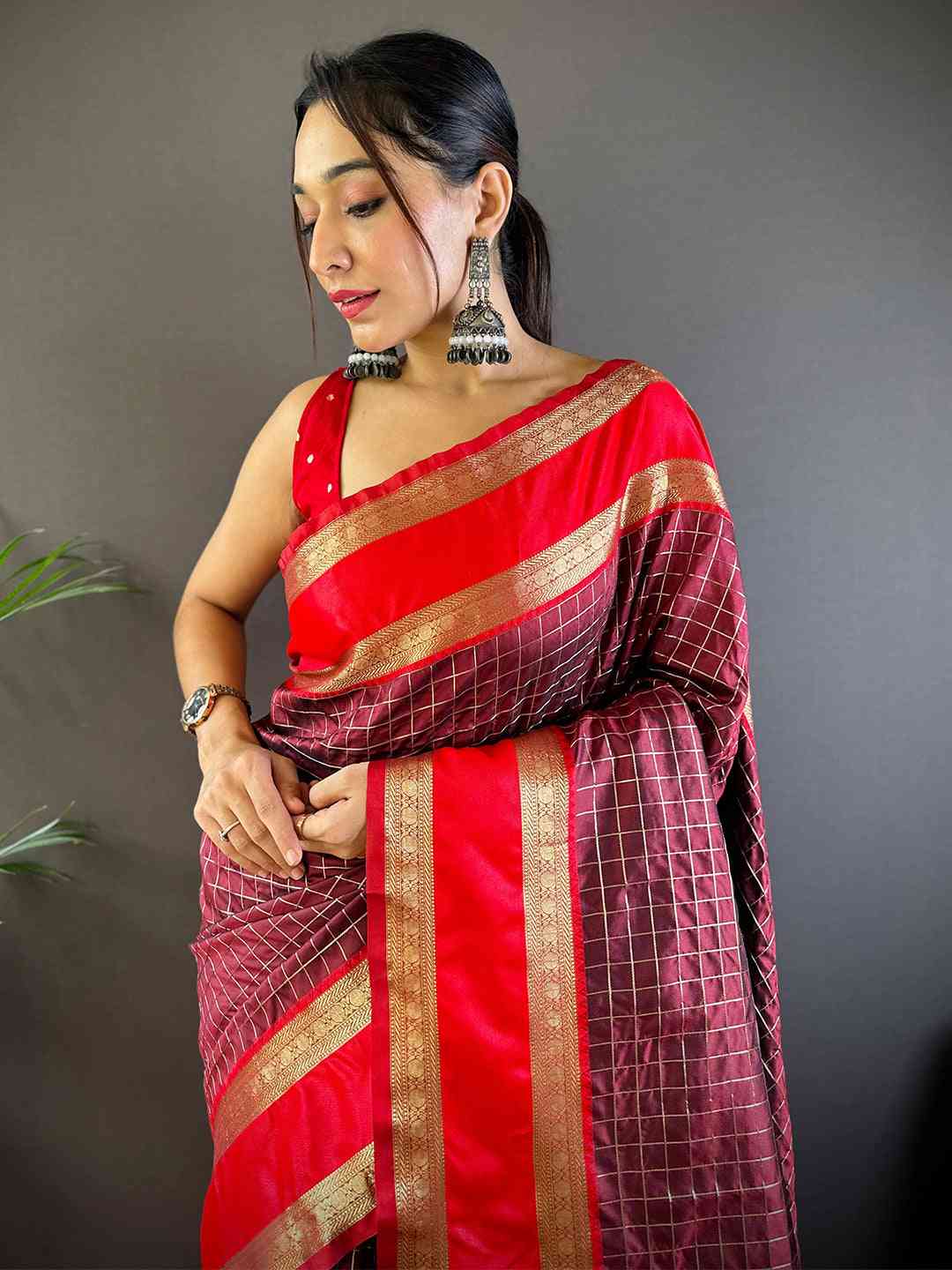Brown Silk Woven Kanchi Banarasi Saree