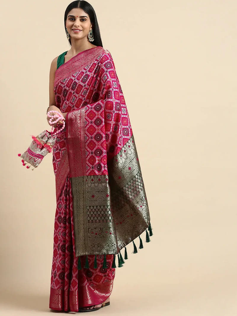 Patola Soft Silk Banarasi Saree With Zari border