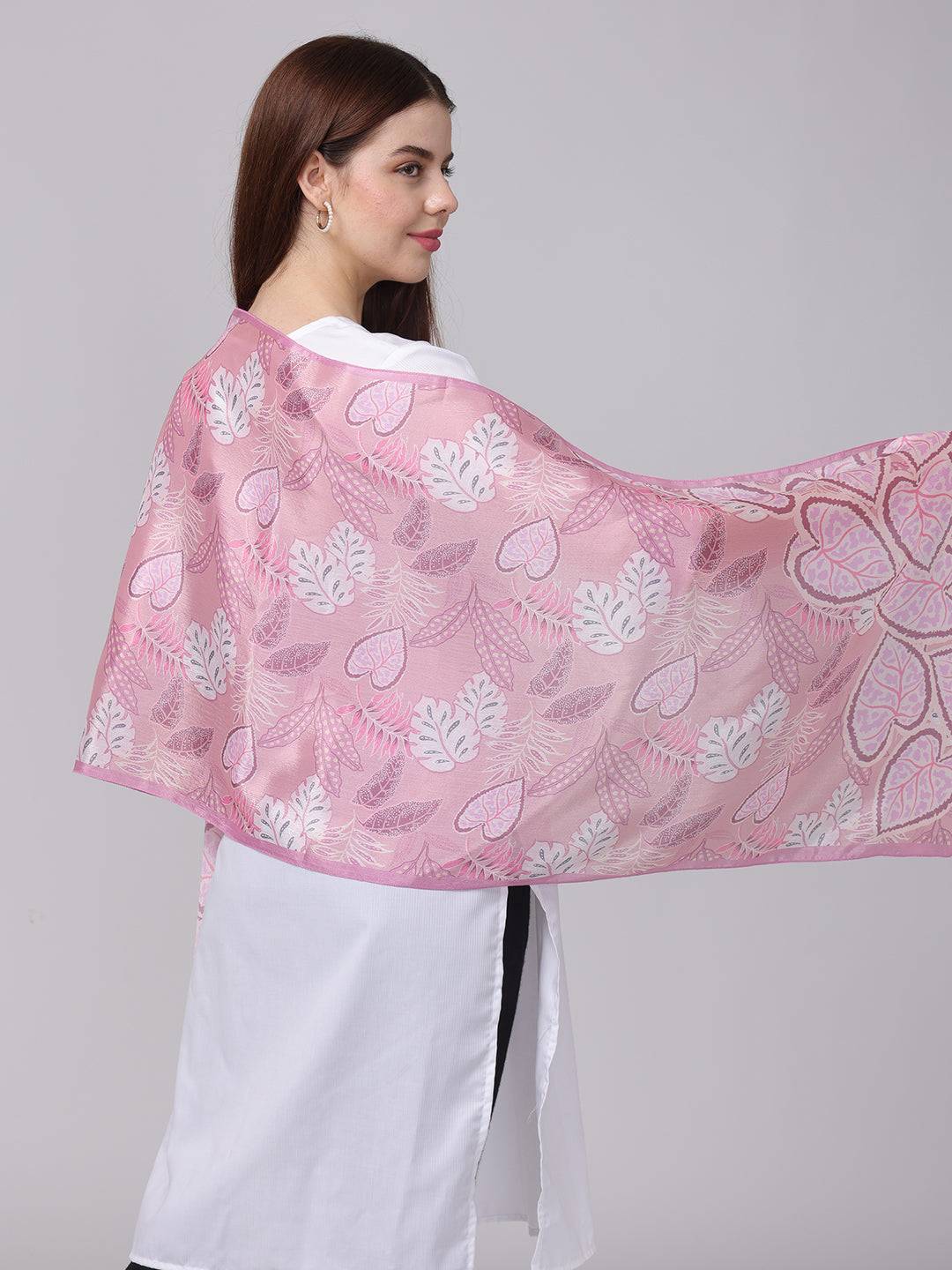 Charming Pink Leaf Pattern Scarf
