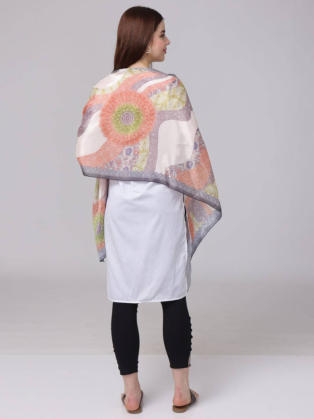 Vibrant Paisley Print Scarf