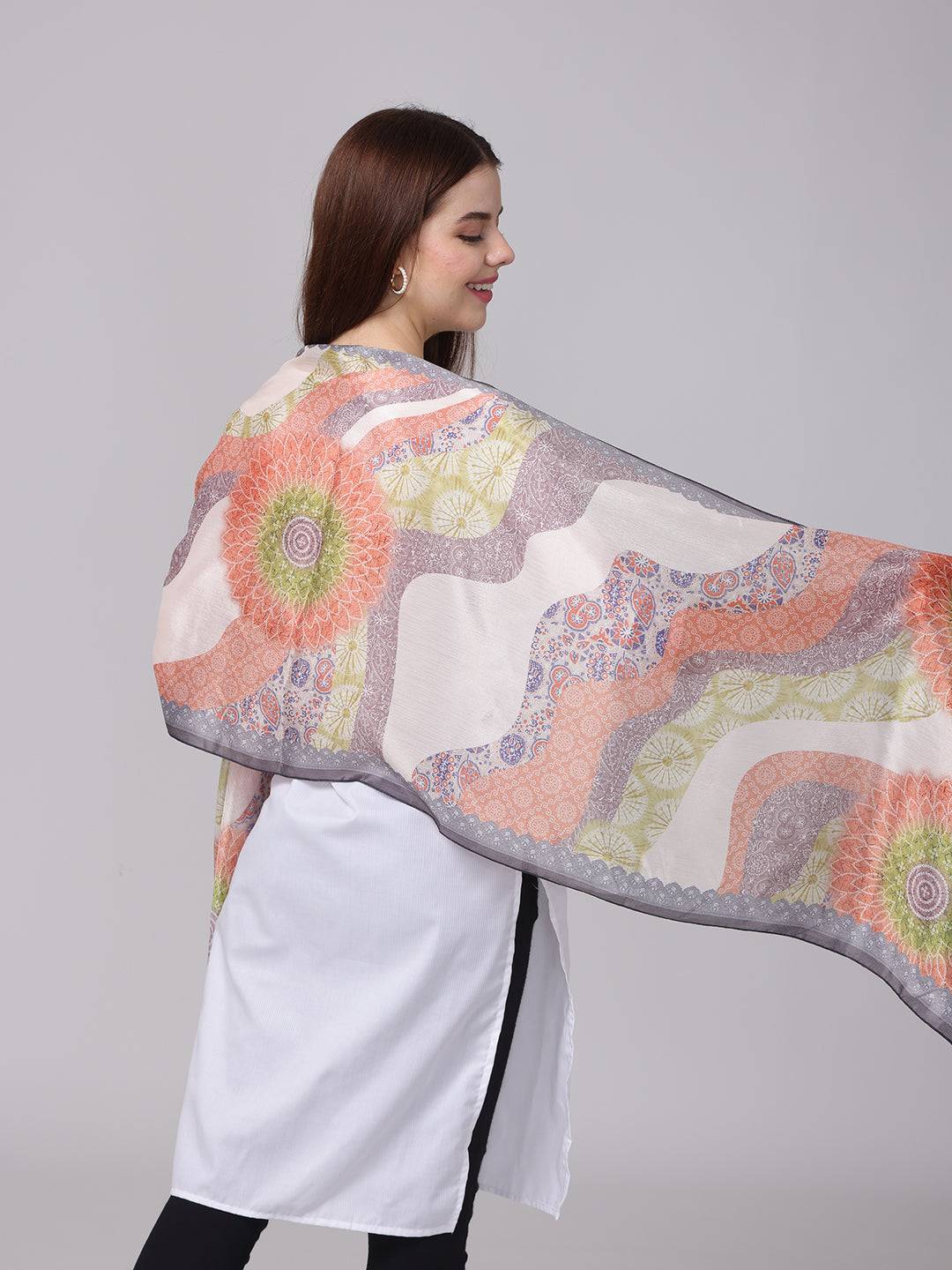 Vibrant Paisley Print Scarf