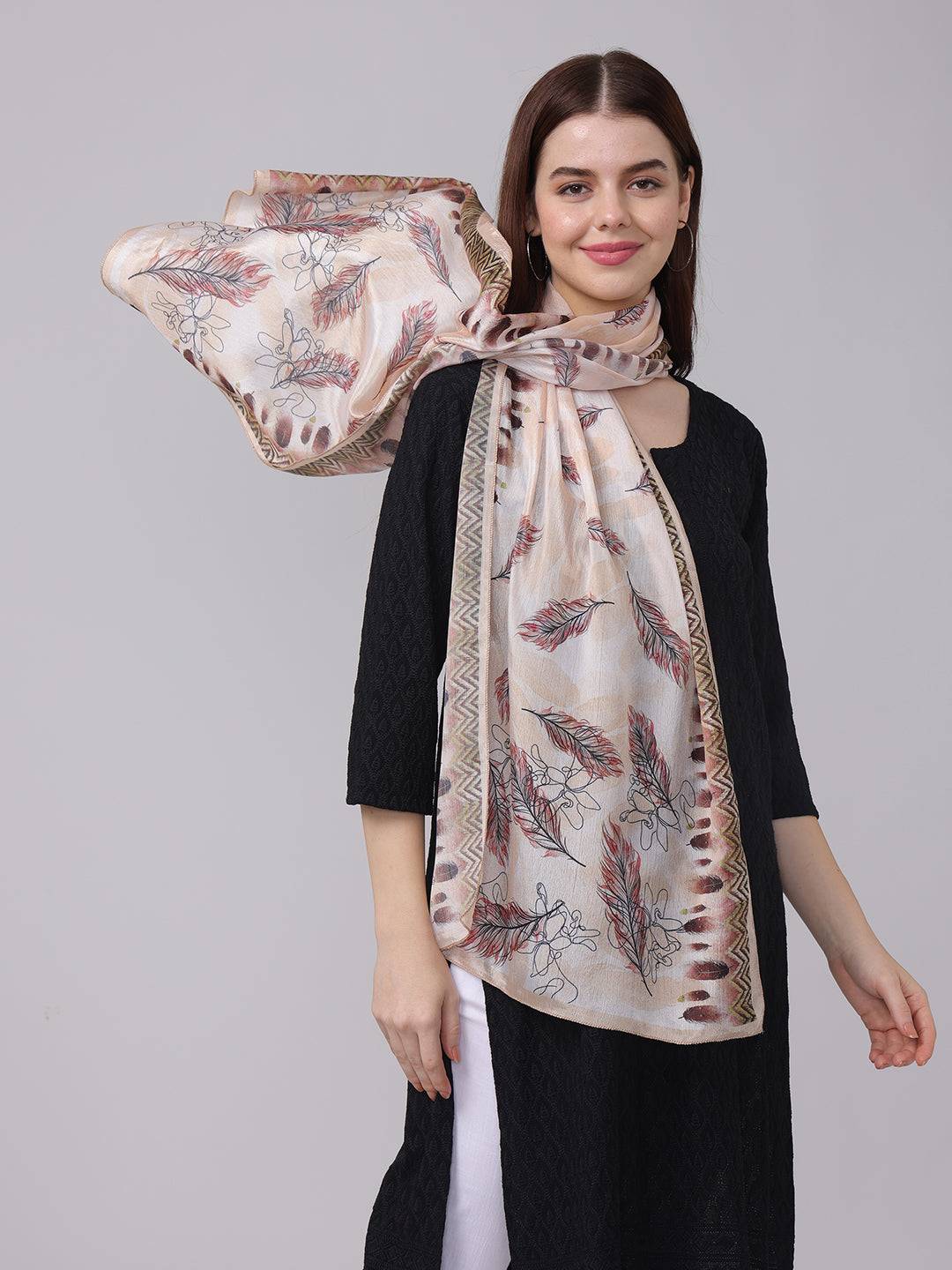 Feather Pattern Geometric Borde Scarf