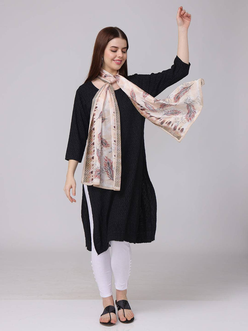 Feather Pattern Geometric Borde Scarf
