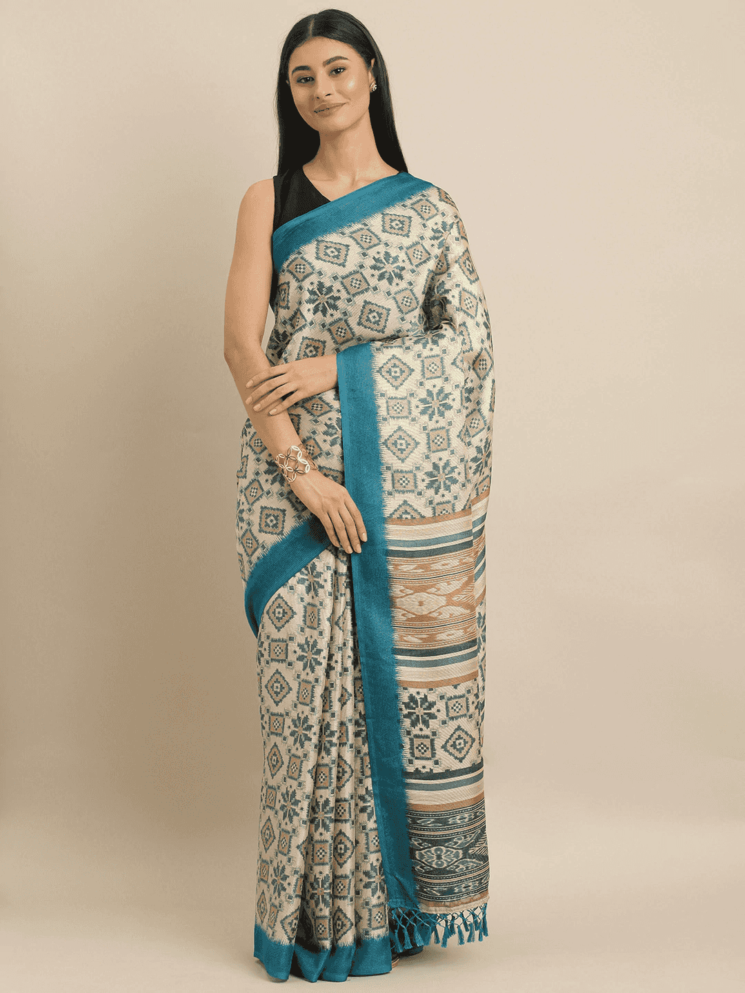 Patola Silk Saree With Ethnic Motifs