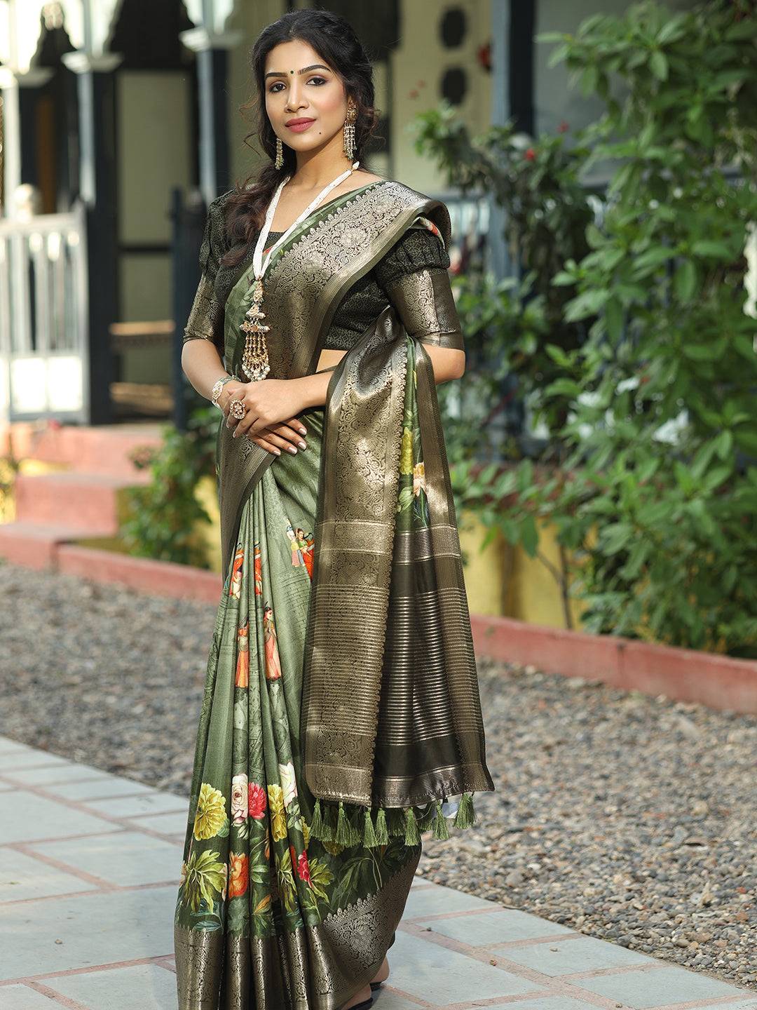 Dark Green Colour Pure Viscose Dola Silk Floral Print Saree - Luxe