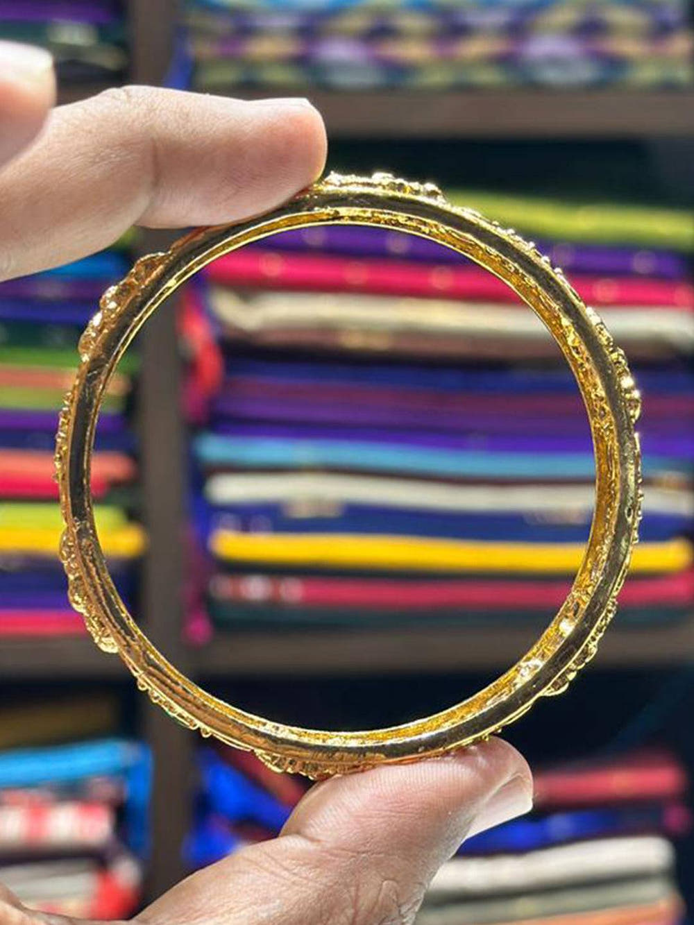 Antique   Gold   Stone  Bangle