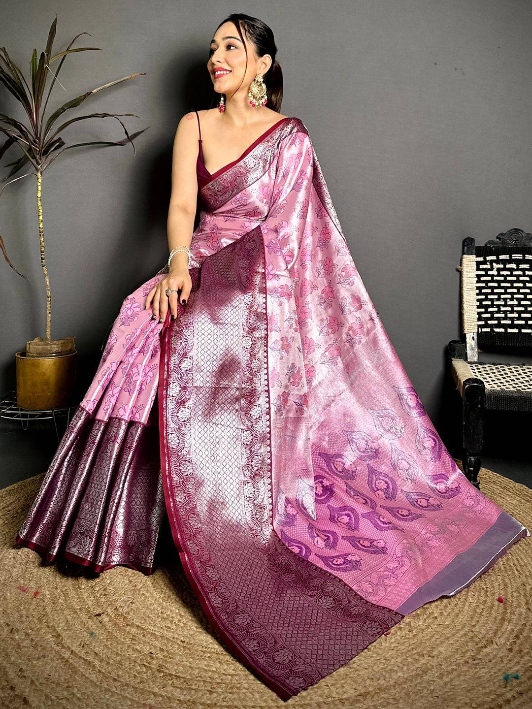 Regal Zari One Gram Tissue Kanchi Saree