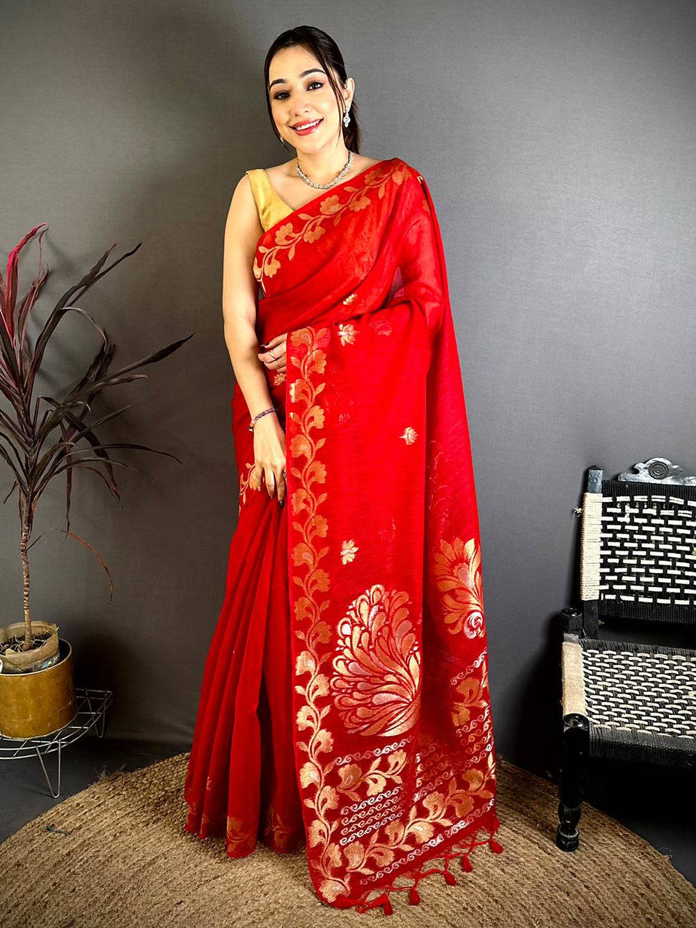 Red Peacock  Zari  Munga  Saree
