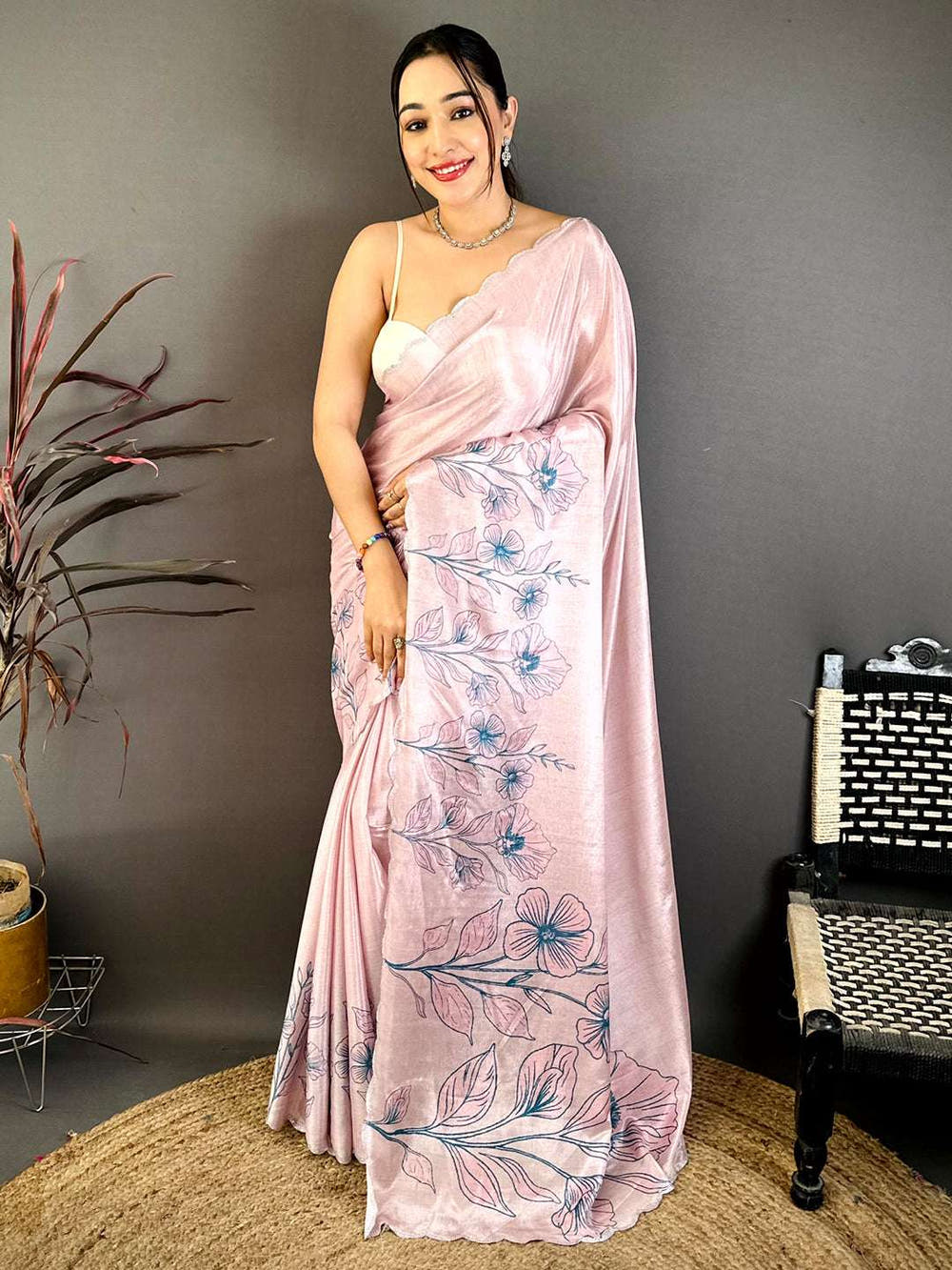 Royal Pastel Pink Floral Cutwork Saree