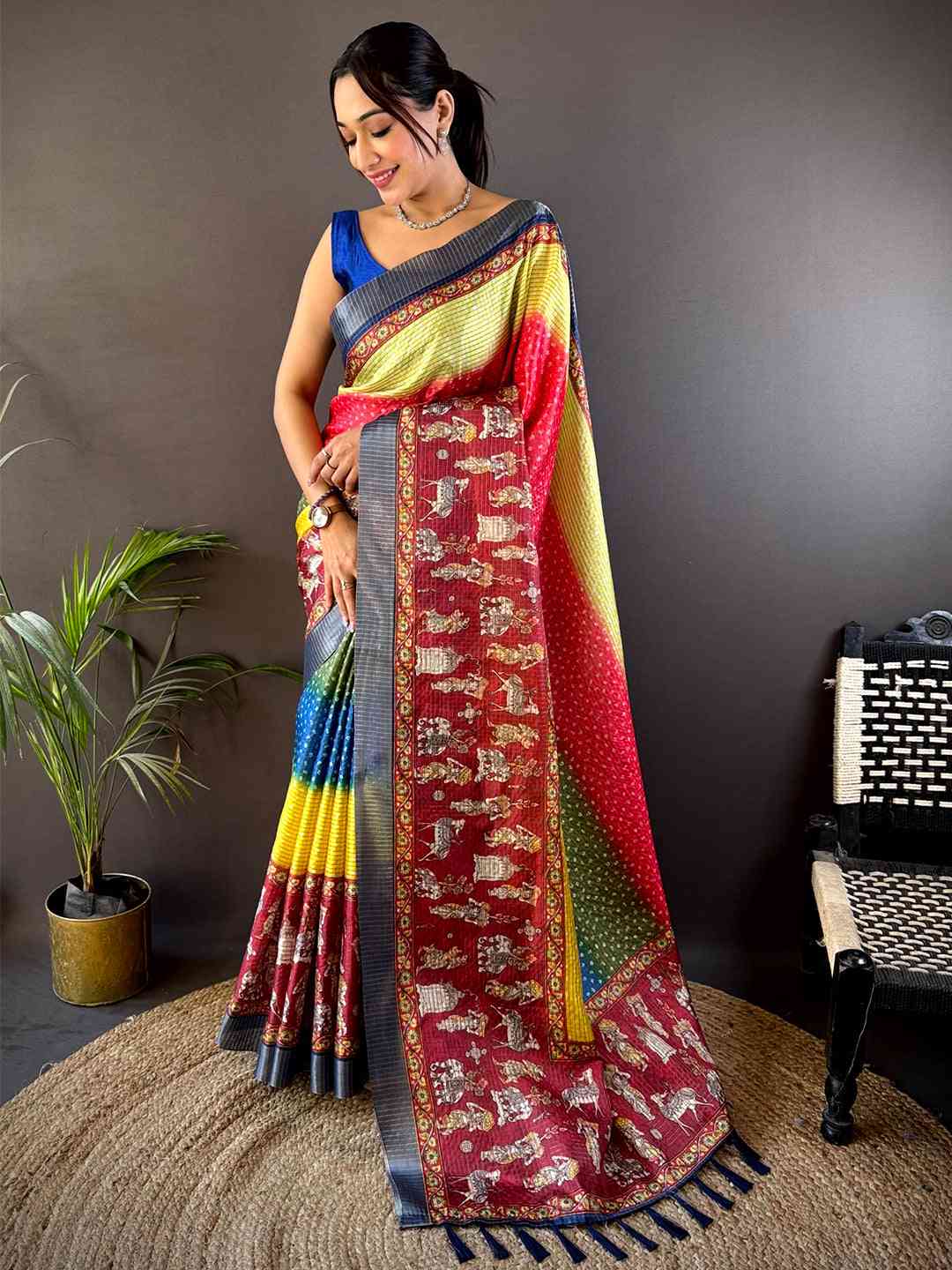 Graceful Silk Blend Bandhani Print Saree