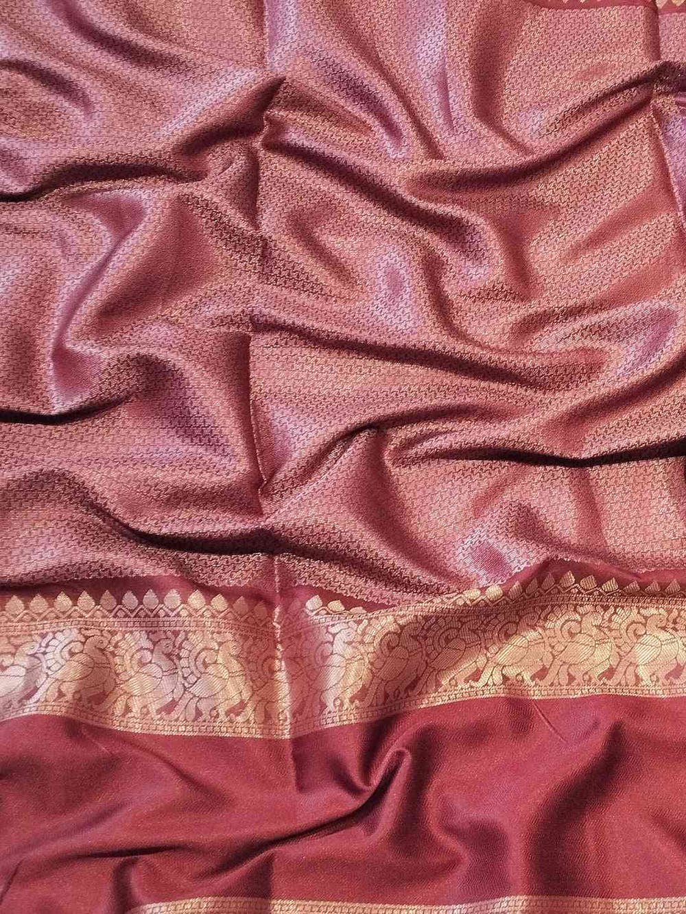 Off White Colour Double Border Chex Weaving Banarasi Soft Silk Saree