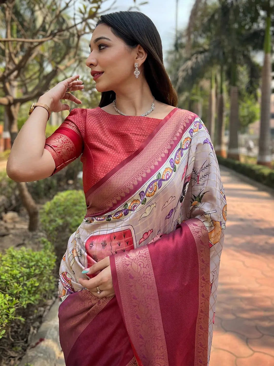 Wine Colour Double Border Chex Weaving Banarasi Soft Silk Saree