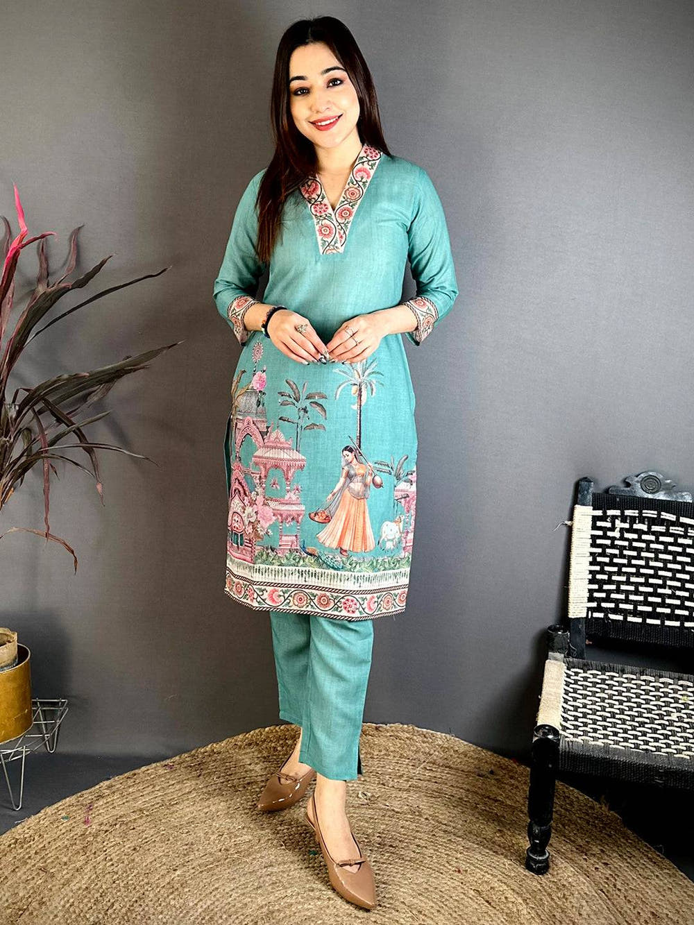 Mughal  Overlap  V  Neck  Kurti