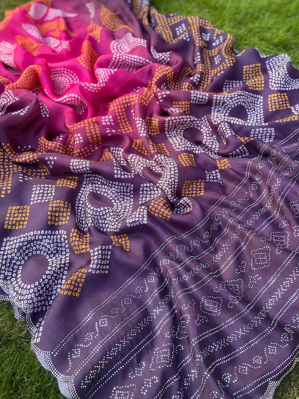 Magenta Ombre Bandhej Georgette Silk Saree