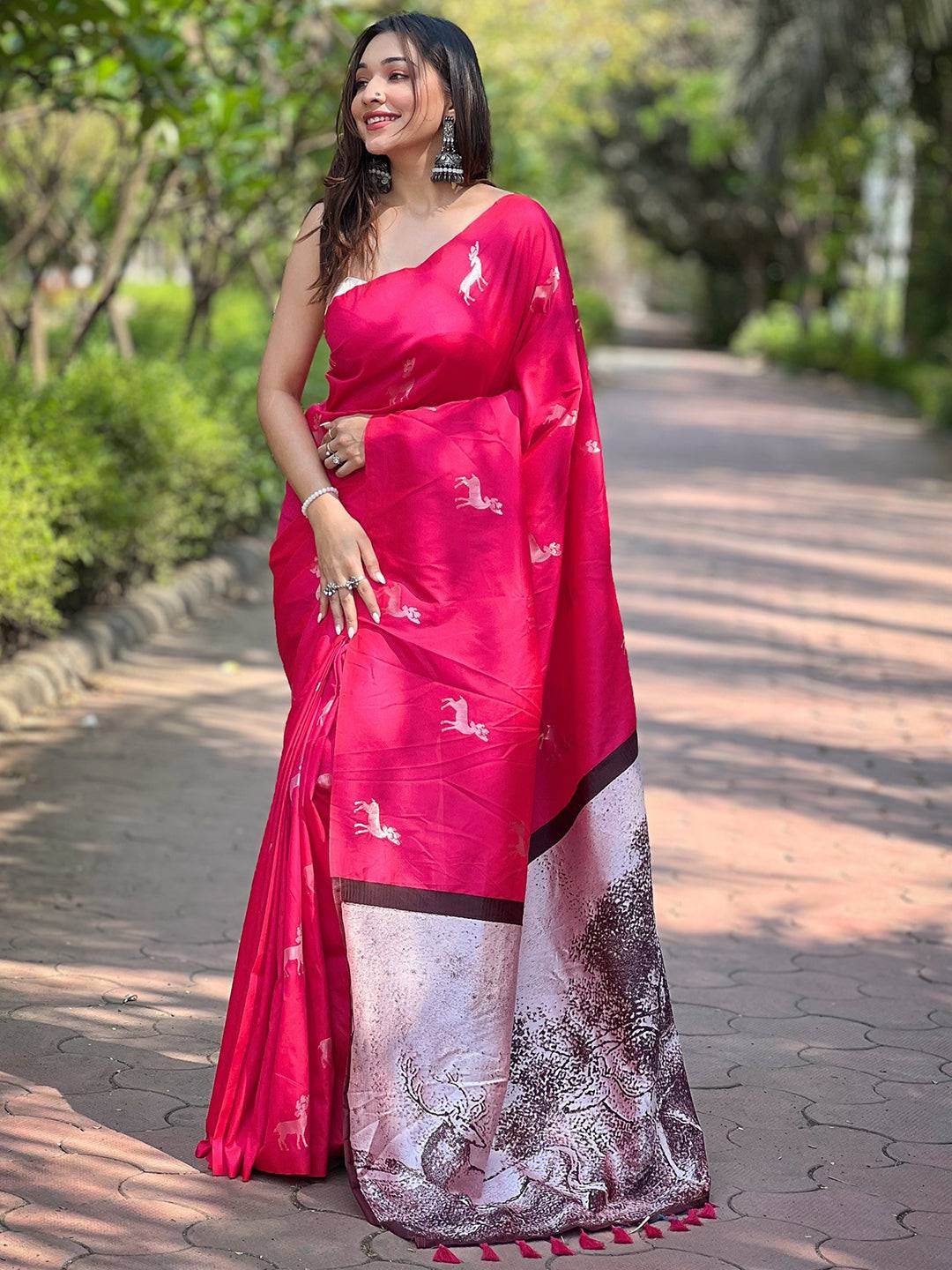 Rani Soft Silk Saree With Postar Weaving Zari Pallu