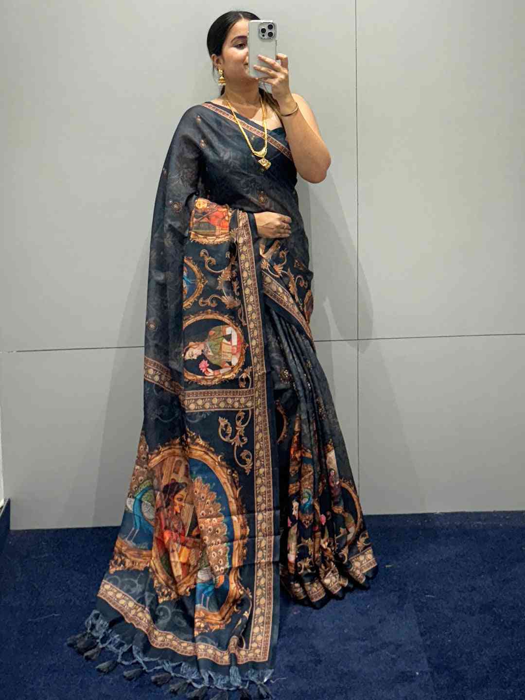 Blue Linen Saree With Digital Print & Majestic Border