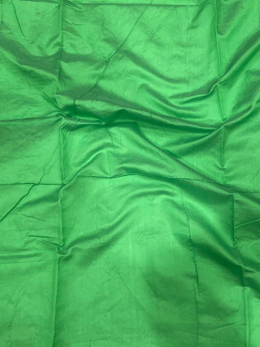 Vibrant Green Dhakai Jamdani Cotton Silk Saree