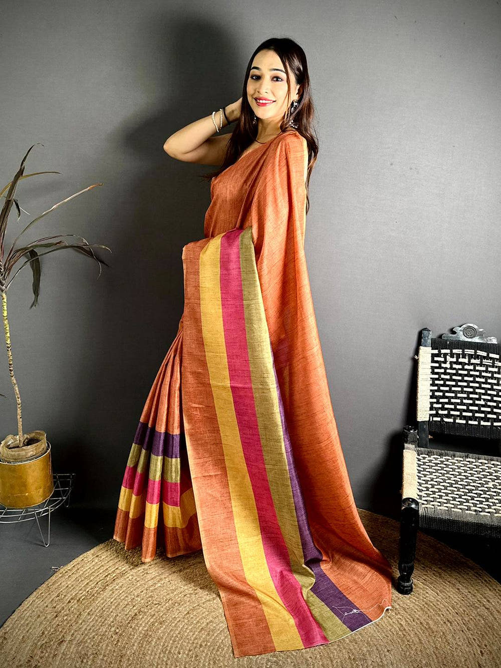 Stylish Ghicha Stripe Digital Tussar Saree