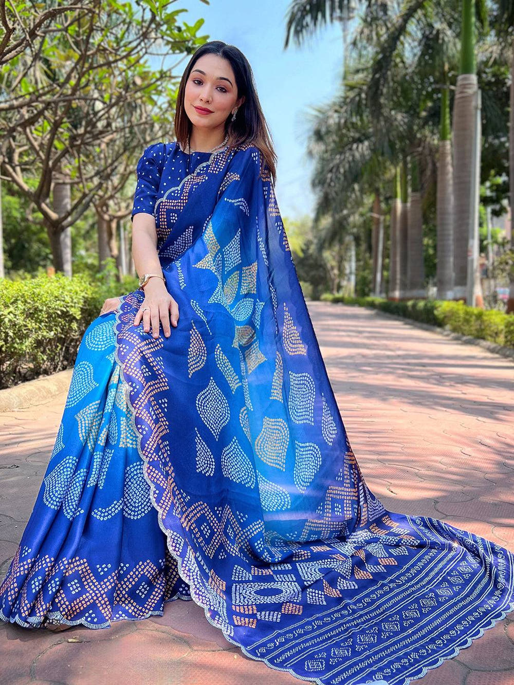 Blue Ombre Bandhej Georgette Silk Saree