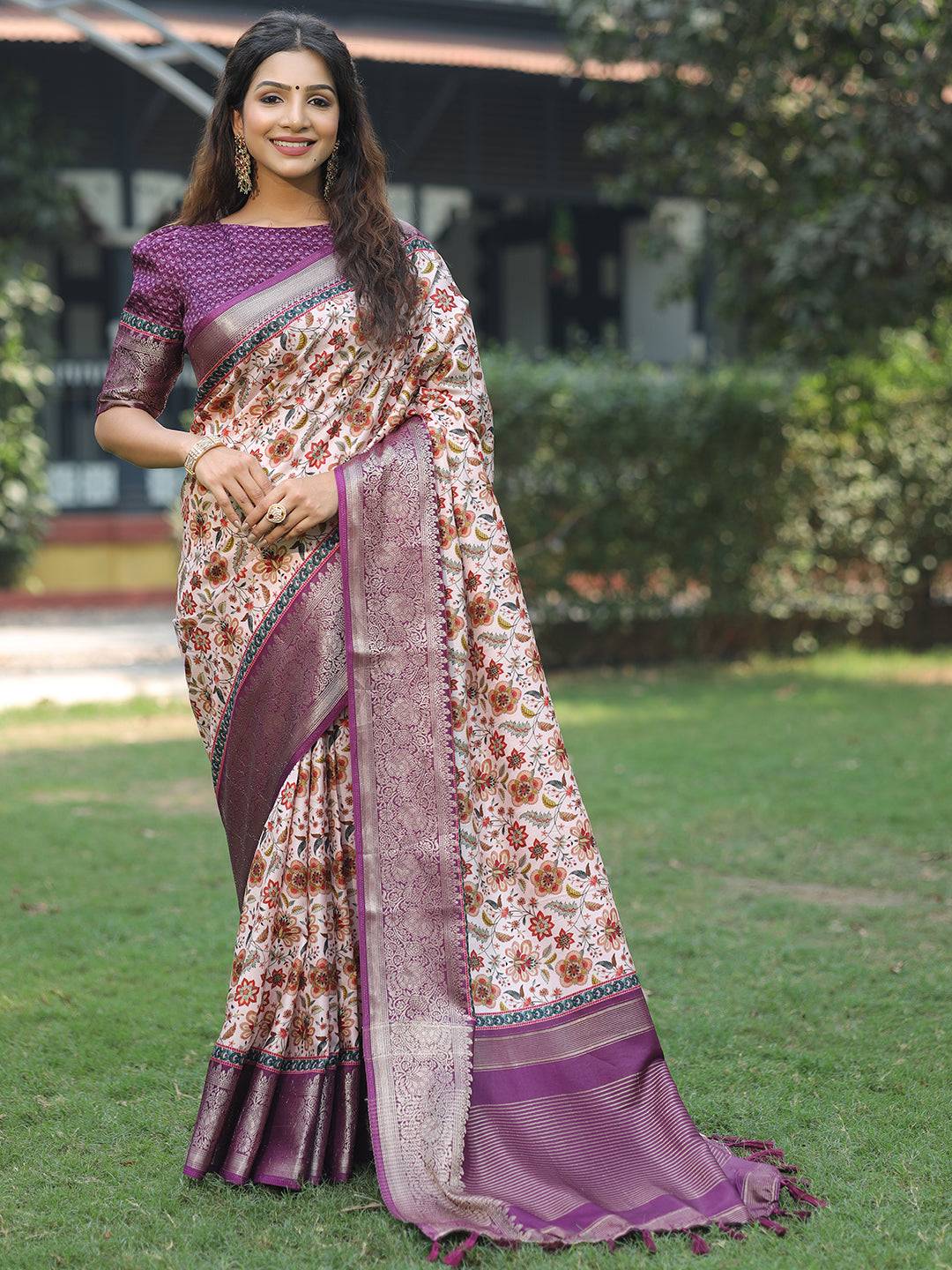 Pink Colour Phulkari Design Zari Weaving Pallu Saree - Luxe