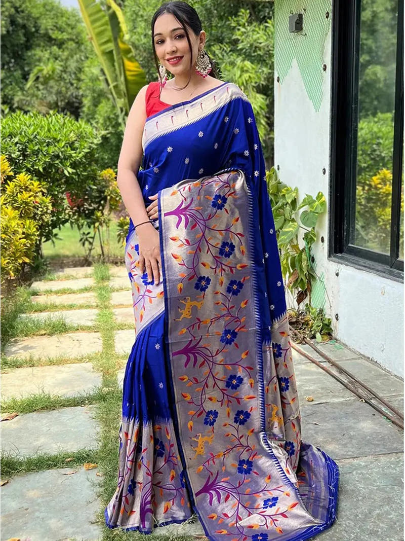 Royal Blue Colour Paithani Big Border Woven Saree