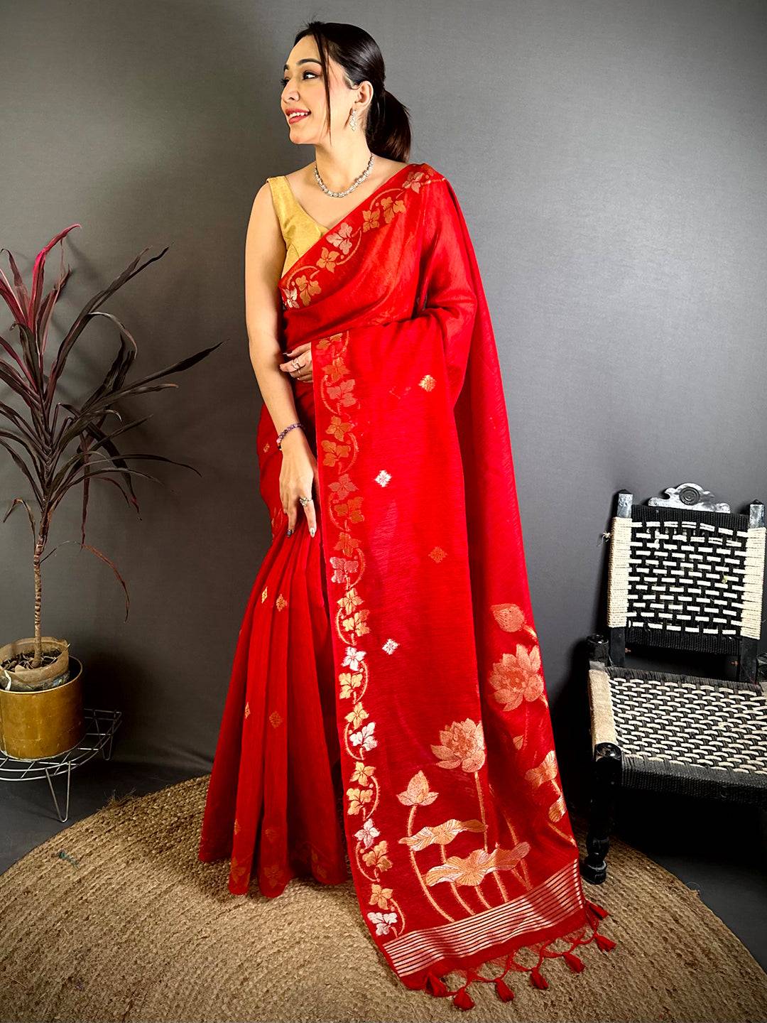 Red Sona  Chandi  Munga  Saree