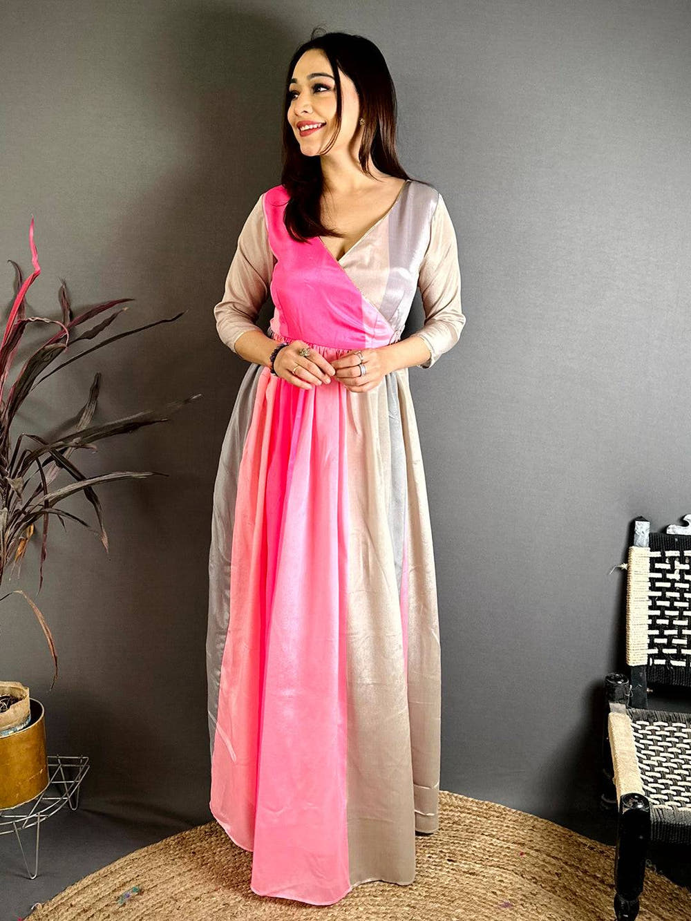 Modern   Regal  V  Neck  Dress