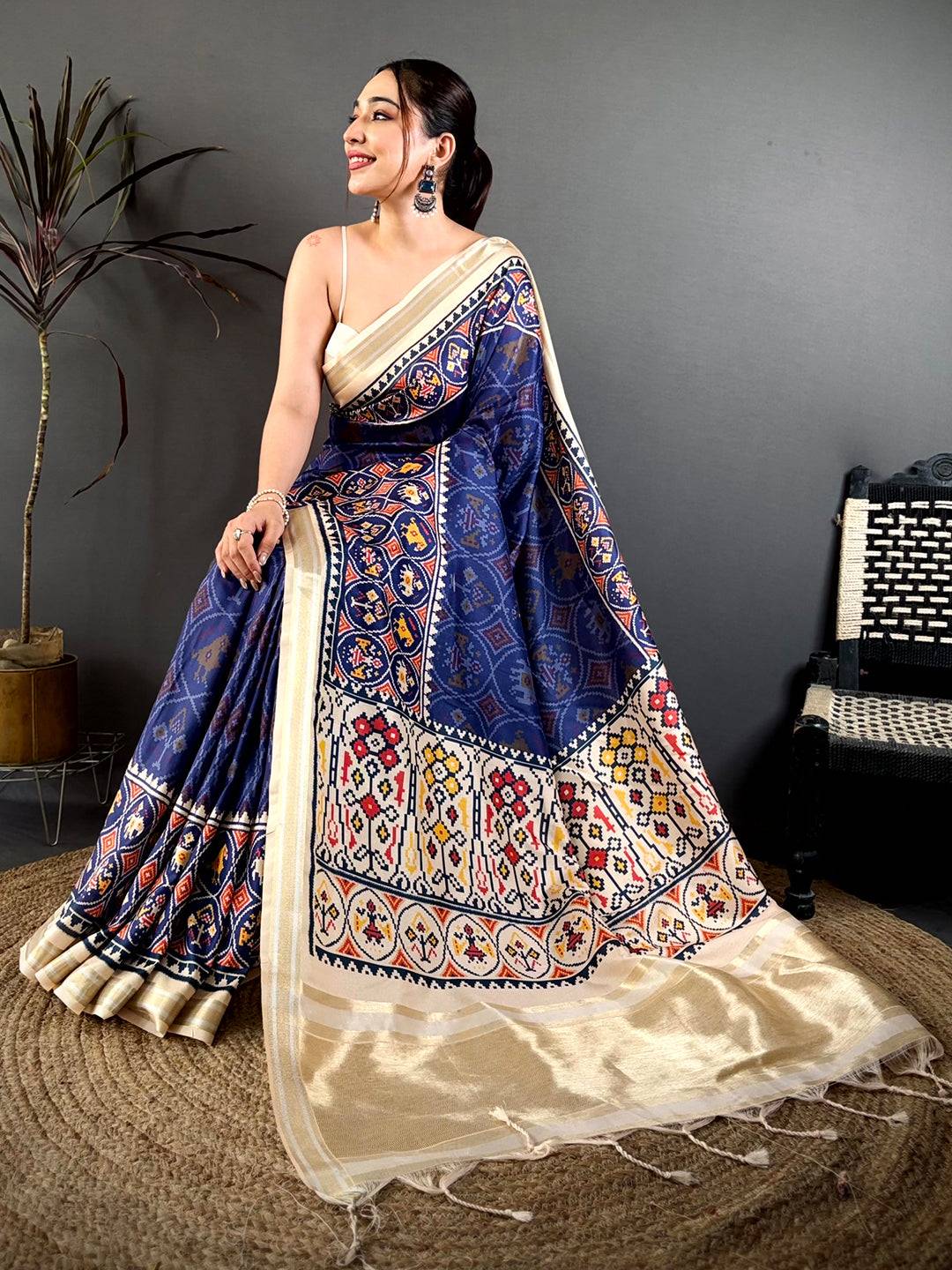 Navy Patola Border Kanchi Silk Saree
