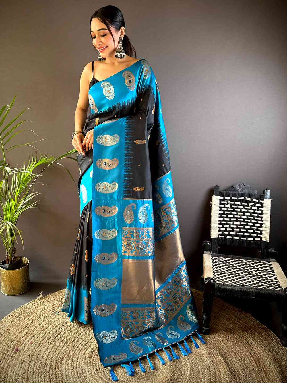 Black Mango Butti Soft Silk Saree