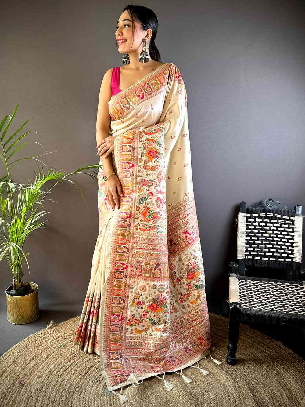 Off White Ethnic Motif Silk Blend Saree