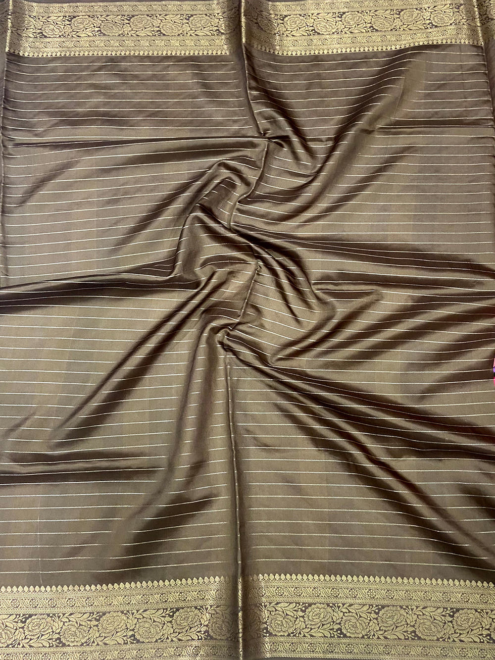 Brown Soft Gadwal Pattu Geometric Saree
