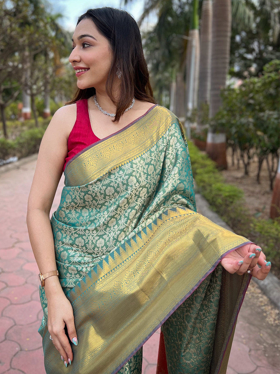 Rama Colour One Gram Gold Tissue Saree With Jacquard Woven Work