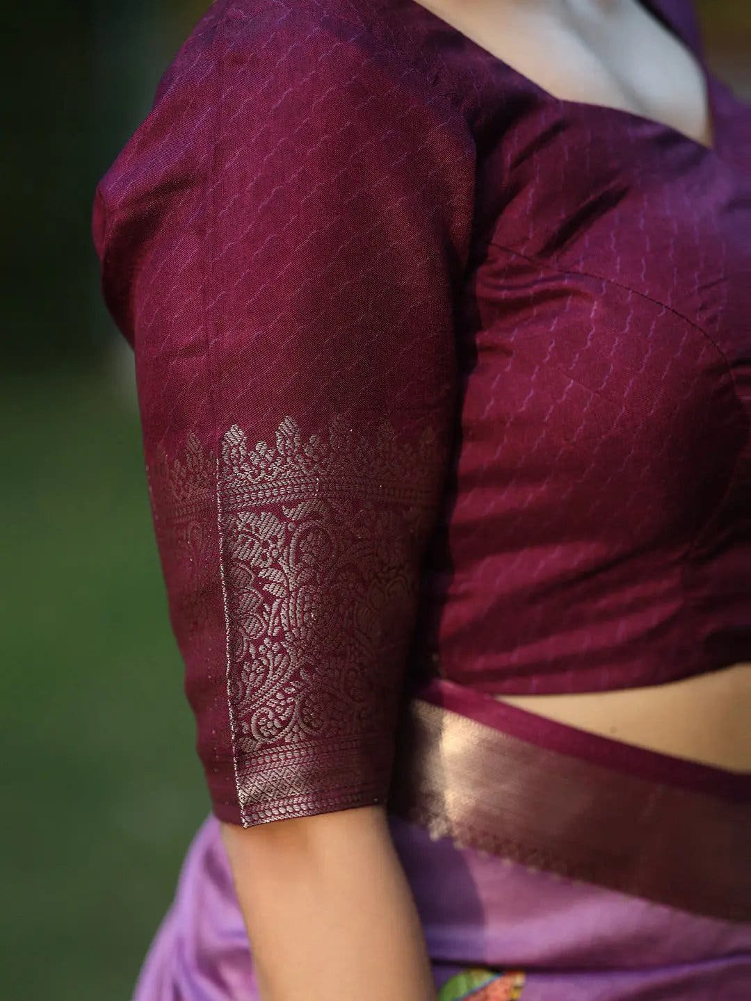 Purple Colour Pure Viscose Dola Silk Floral & Kalamkari Print Saree - Luxe