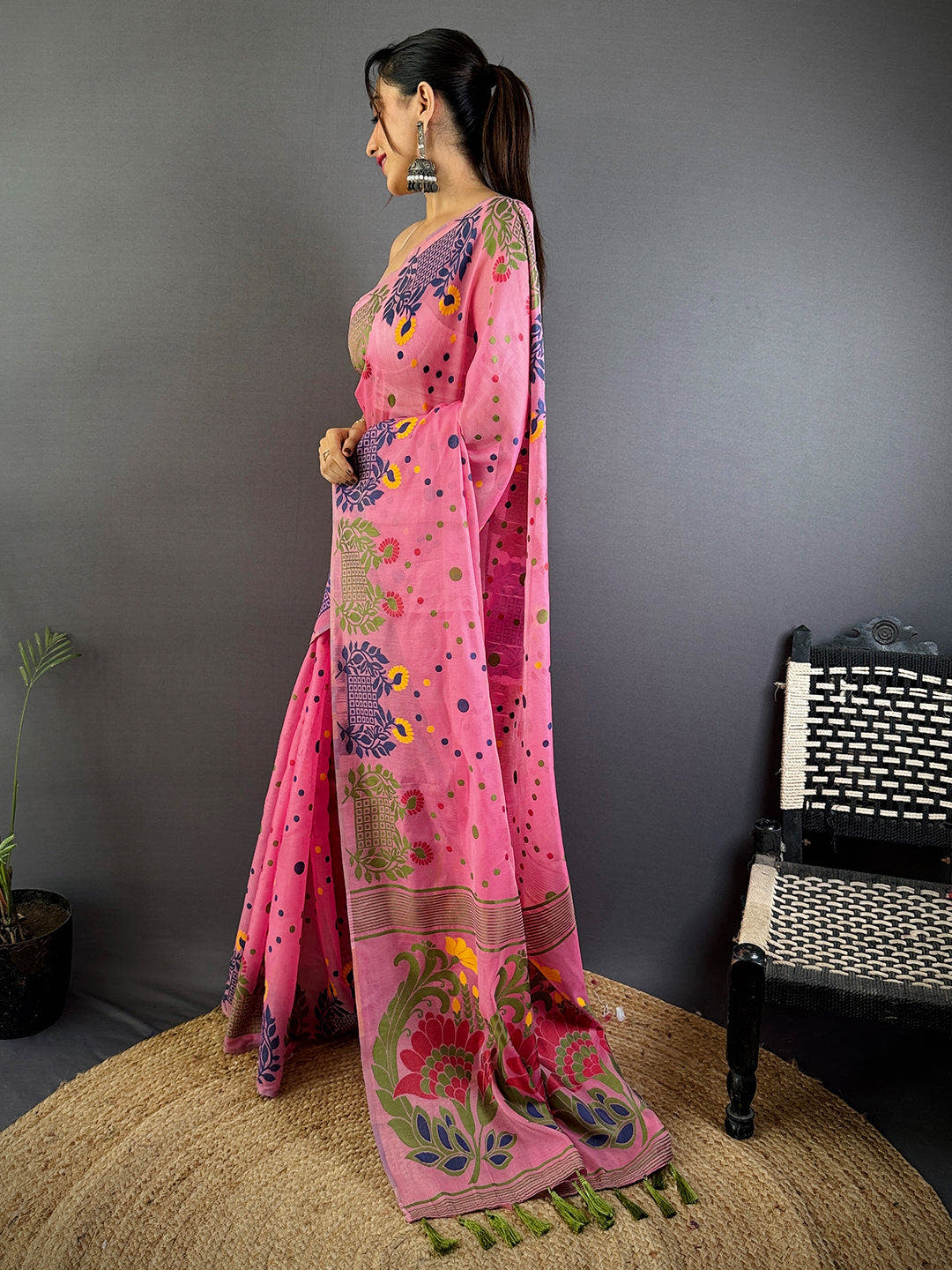 Pink Dhakai Jamdani Cotton Silk Saree