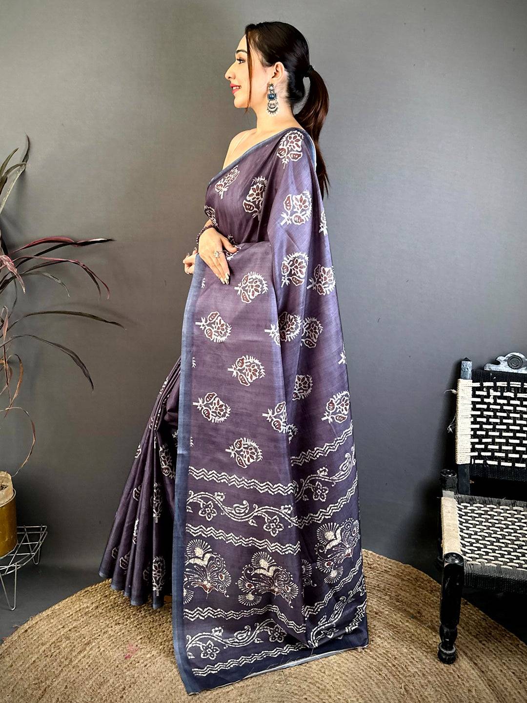 Elegant Tussar Block Print Saree