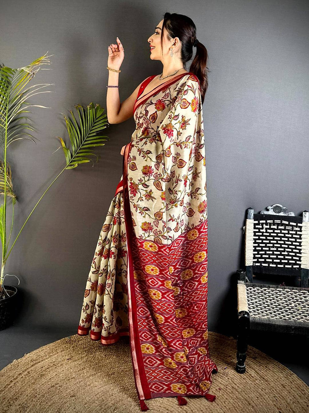 Red Floral Phulkari Mul Cotton Saree