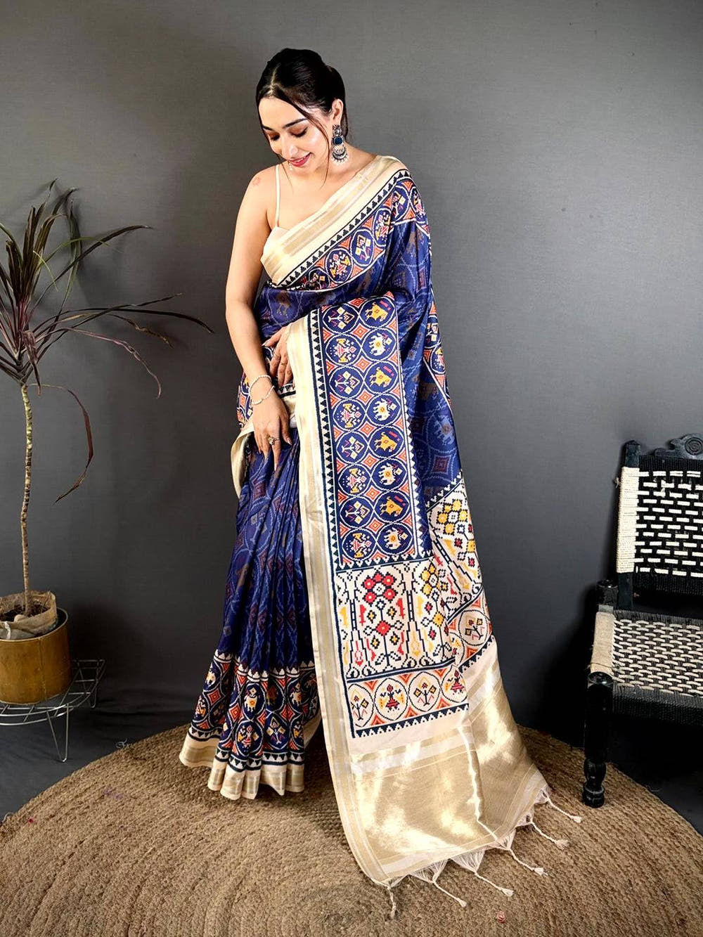 Navy Patola Border Kanchi Silk Saree