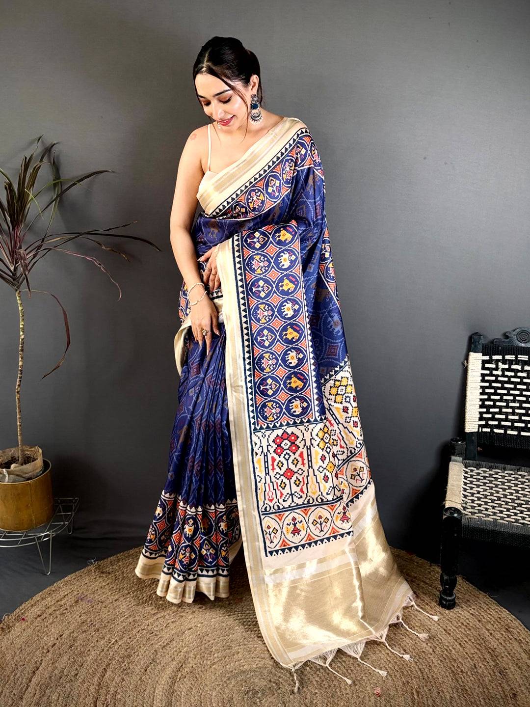 Navy Patola Border Kanchi Silk Saree