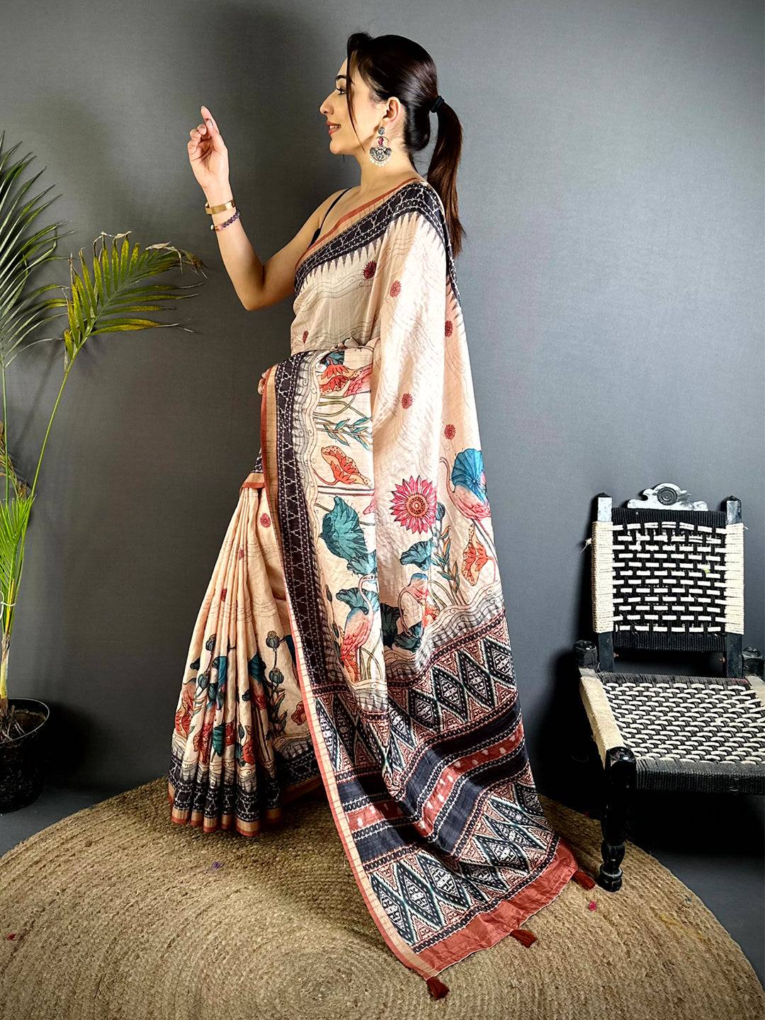 Regal Slub Ghicha Ikkat  Saree