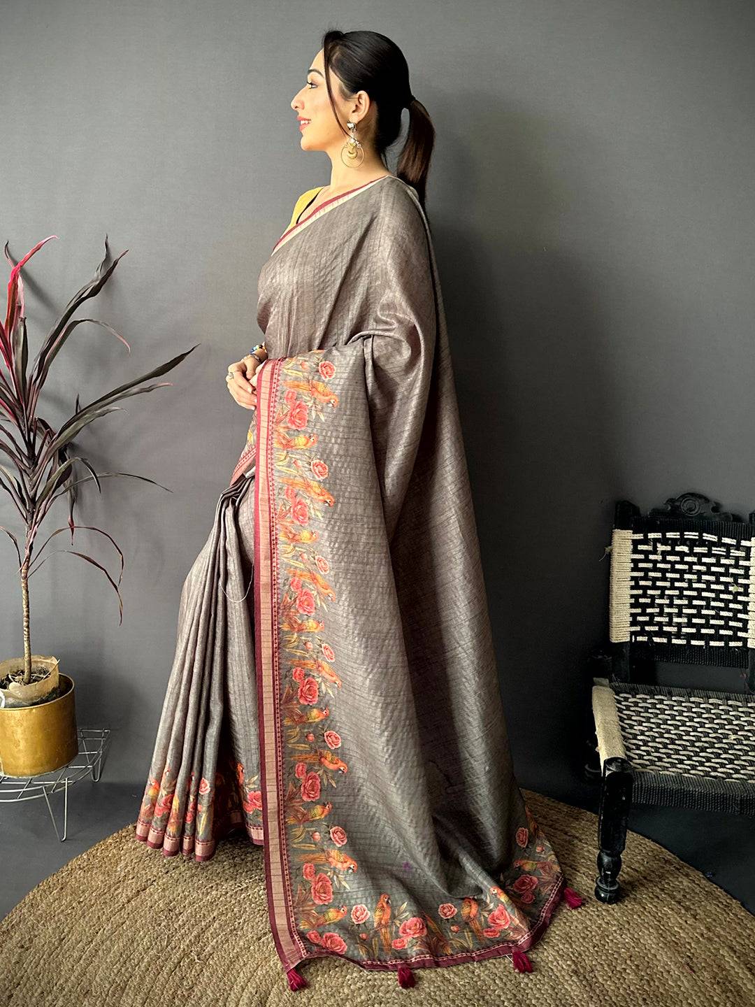 Regal Grey Ghicha  Munga  Saree